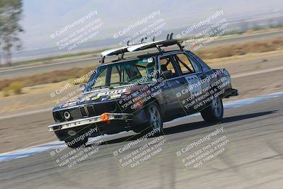 media/Oct-01-2022-24 Hours of Lemons (Sat) [[0fb1f7cfb1]]/10am (Front Straight)/